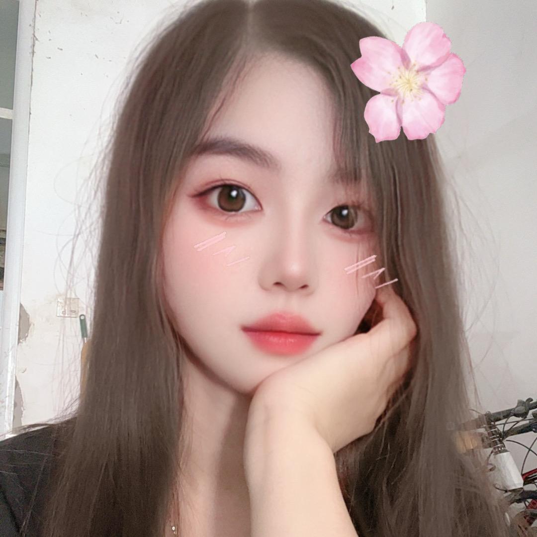 柠檬味的默默哒