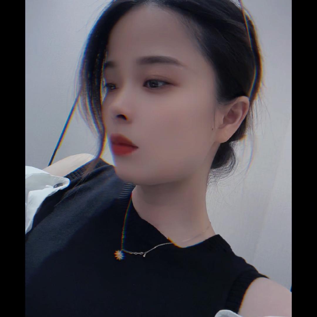 ㄐ小小酒窝i🖤