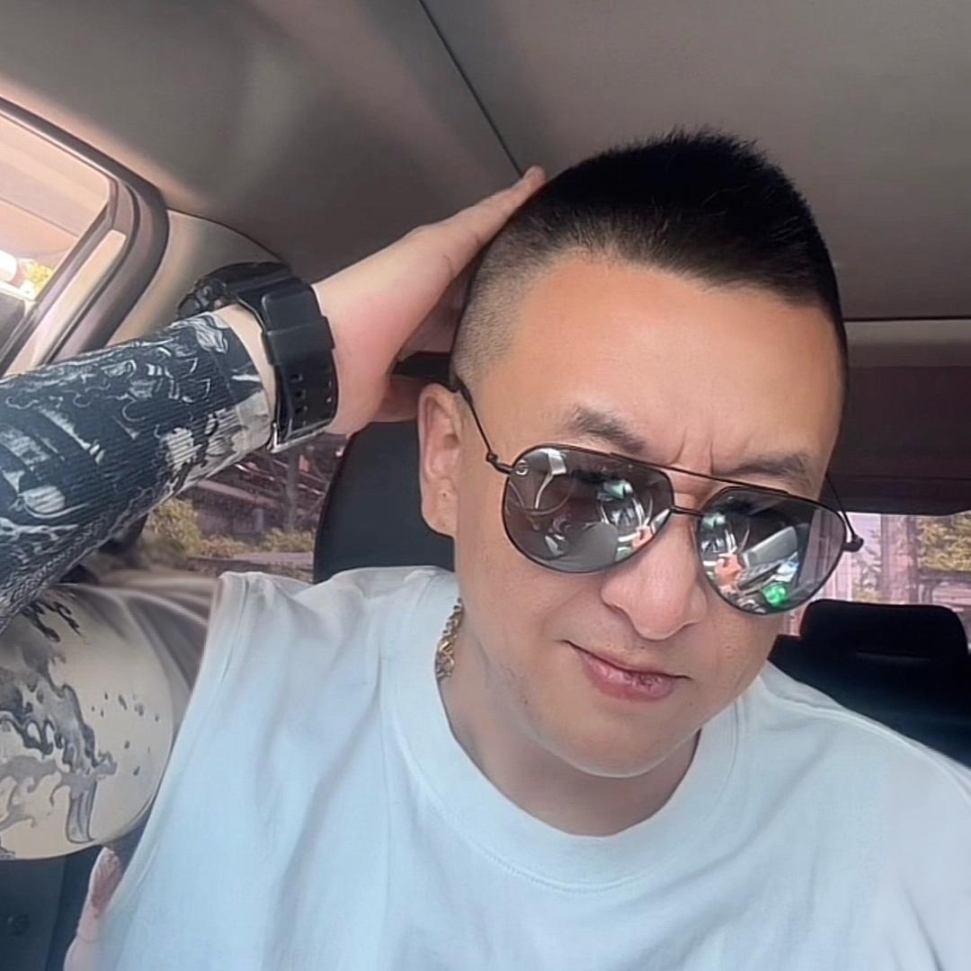 🍀动感砖头🍀