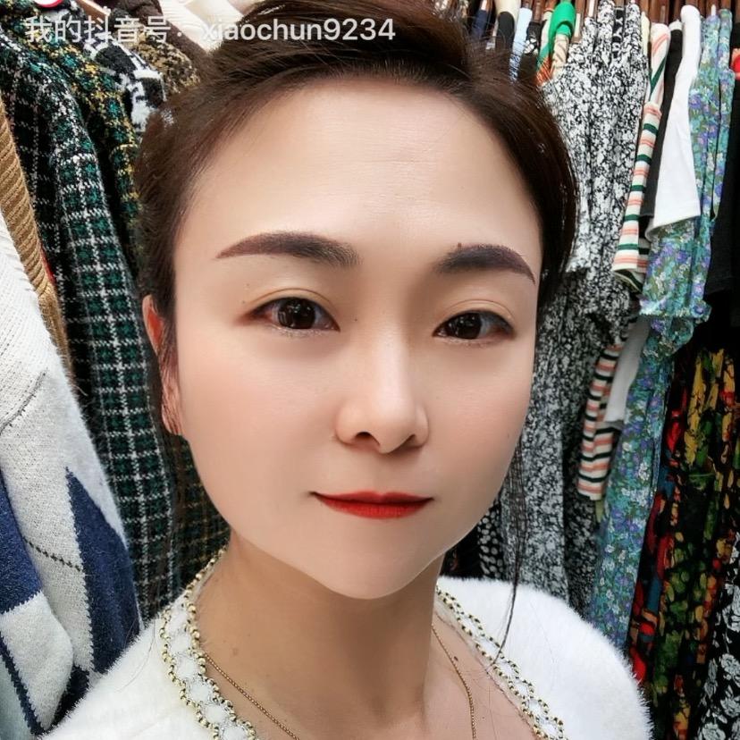 朝天门小春服饰