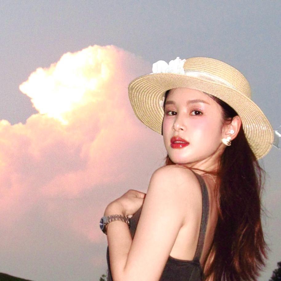 雯崽（美丽版）