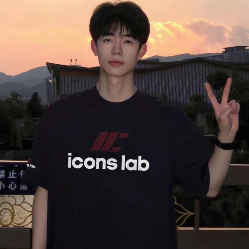 小童    　　　　　　　   　　🪳