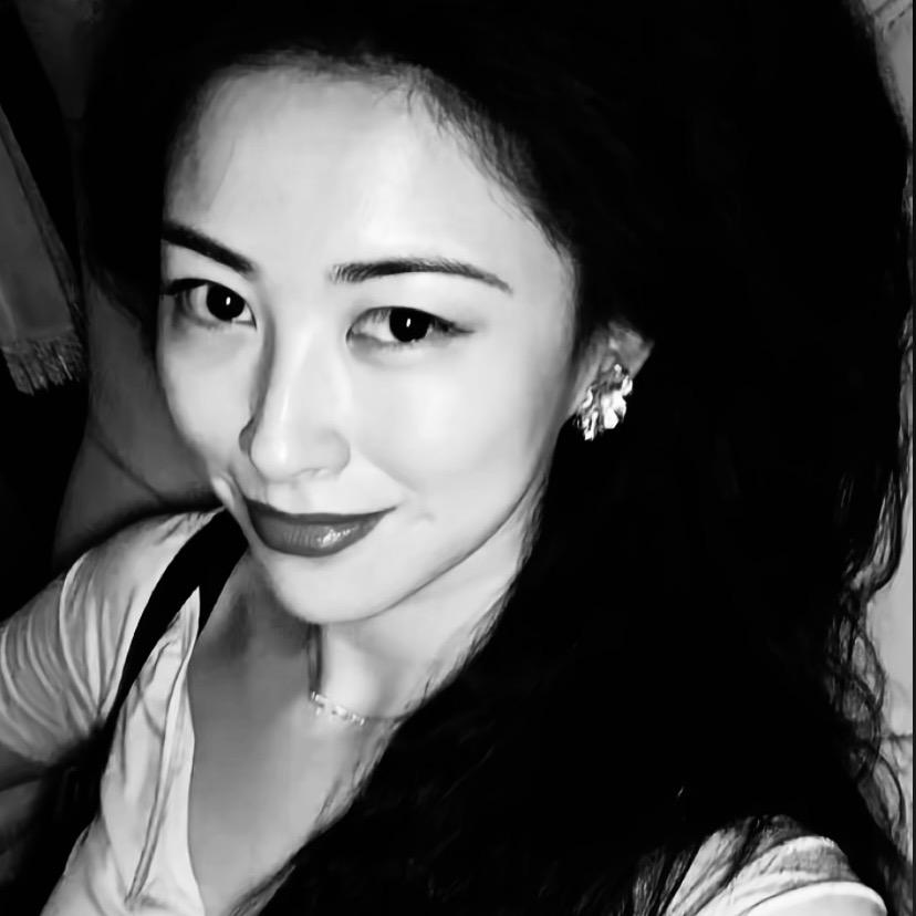 婷伊