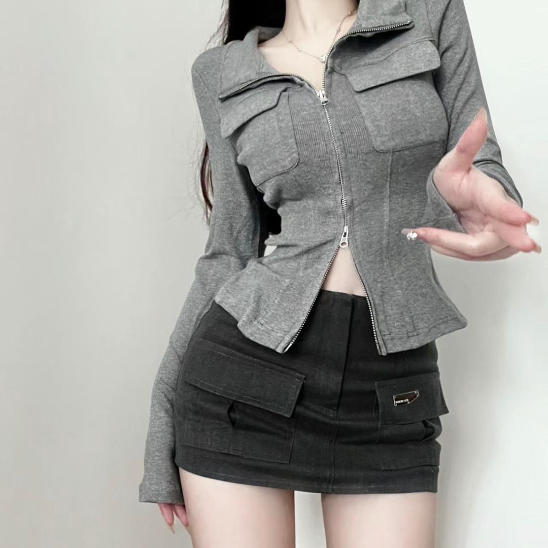 乐多多服饰工厂店