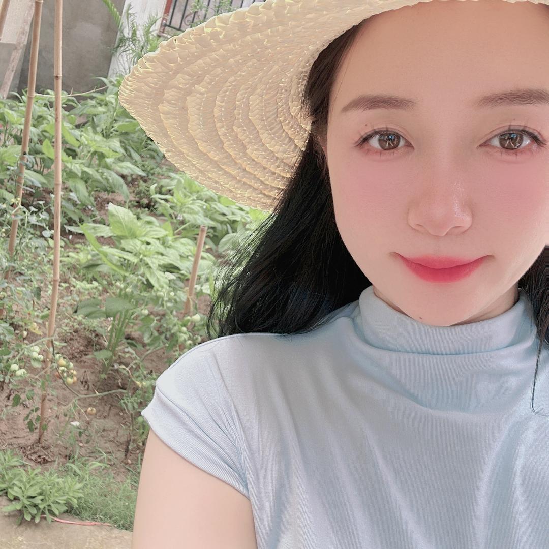 @曼曼