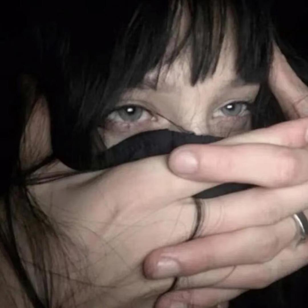 你不在的时候我的晚安从未说给过任何人