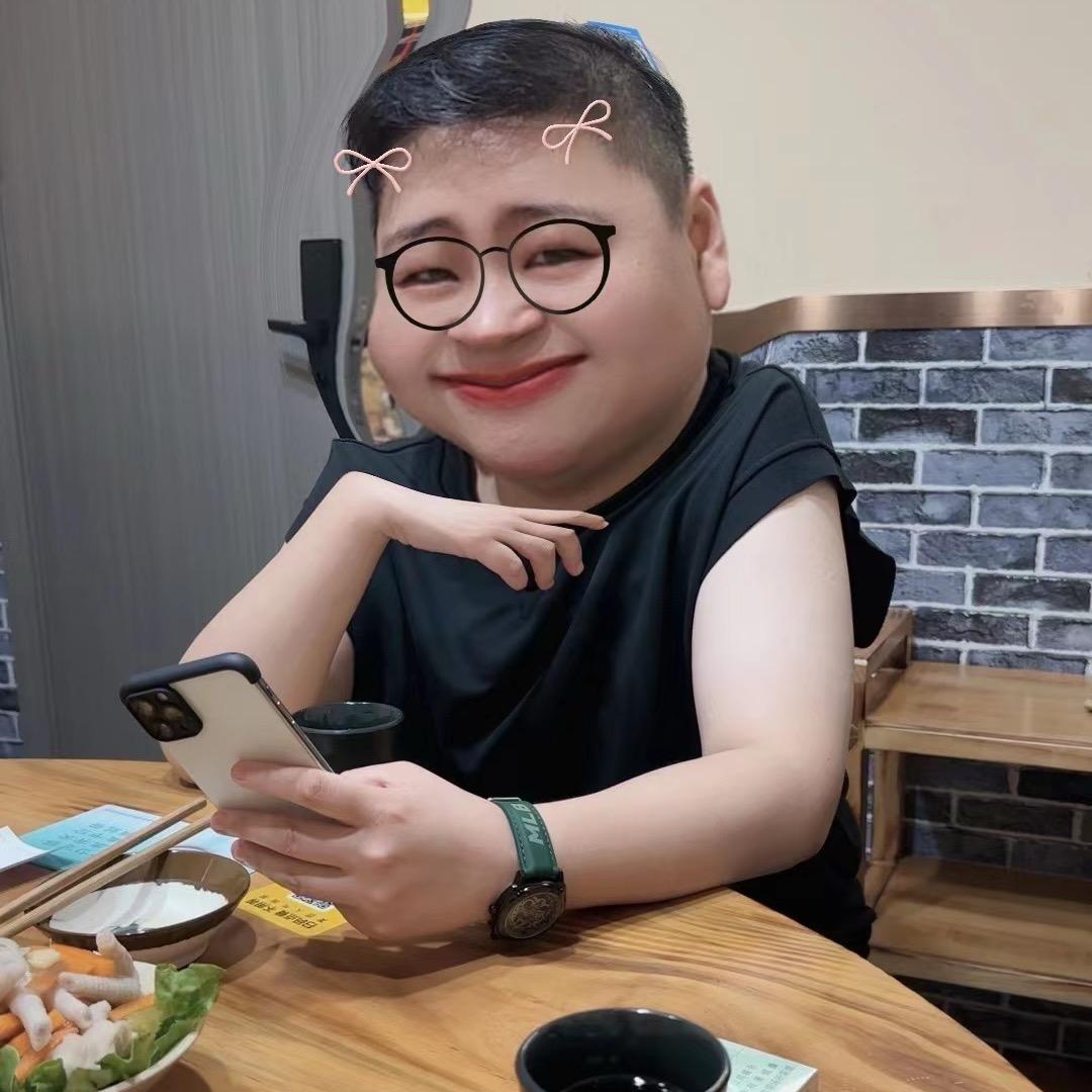 嘣个屁追着玩儿