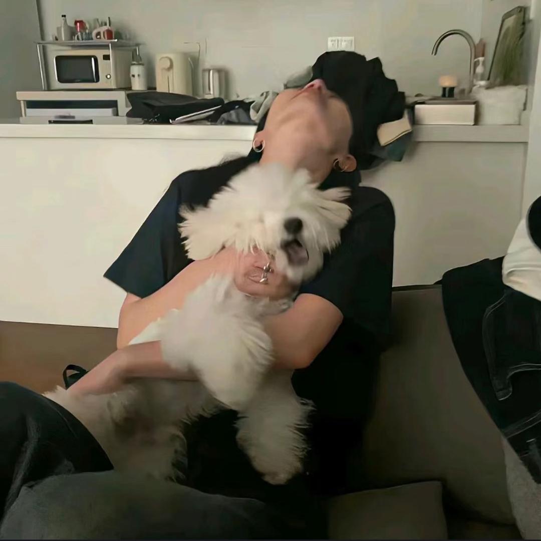 Bbbbbbbbb
