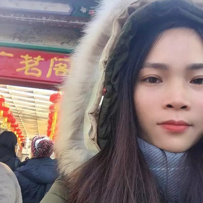 小李爱吃猪肉