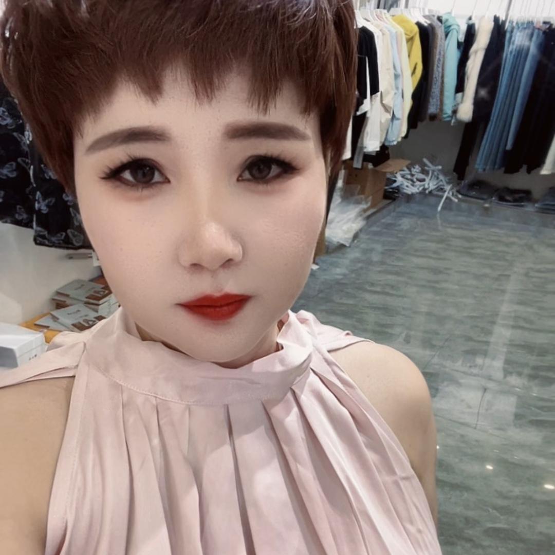 霞彩飞扬