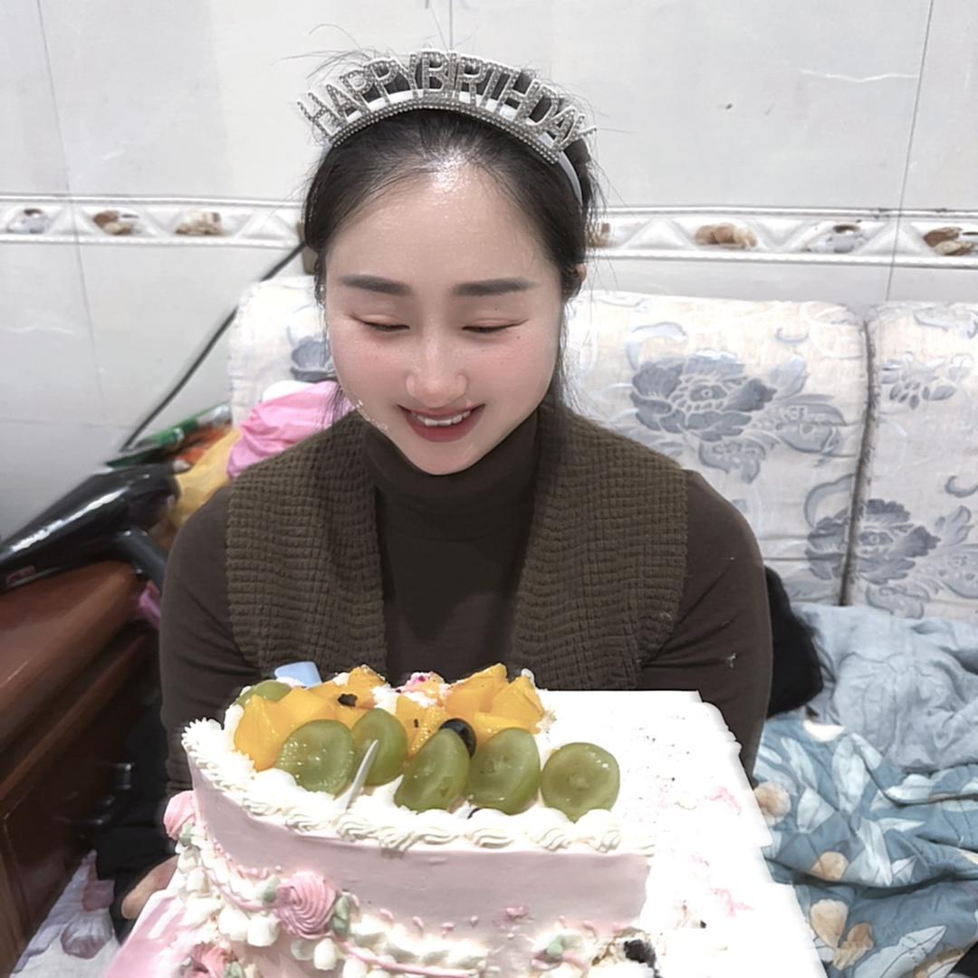 卖芝麻盐的小姐姐