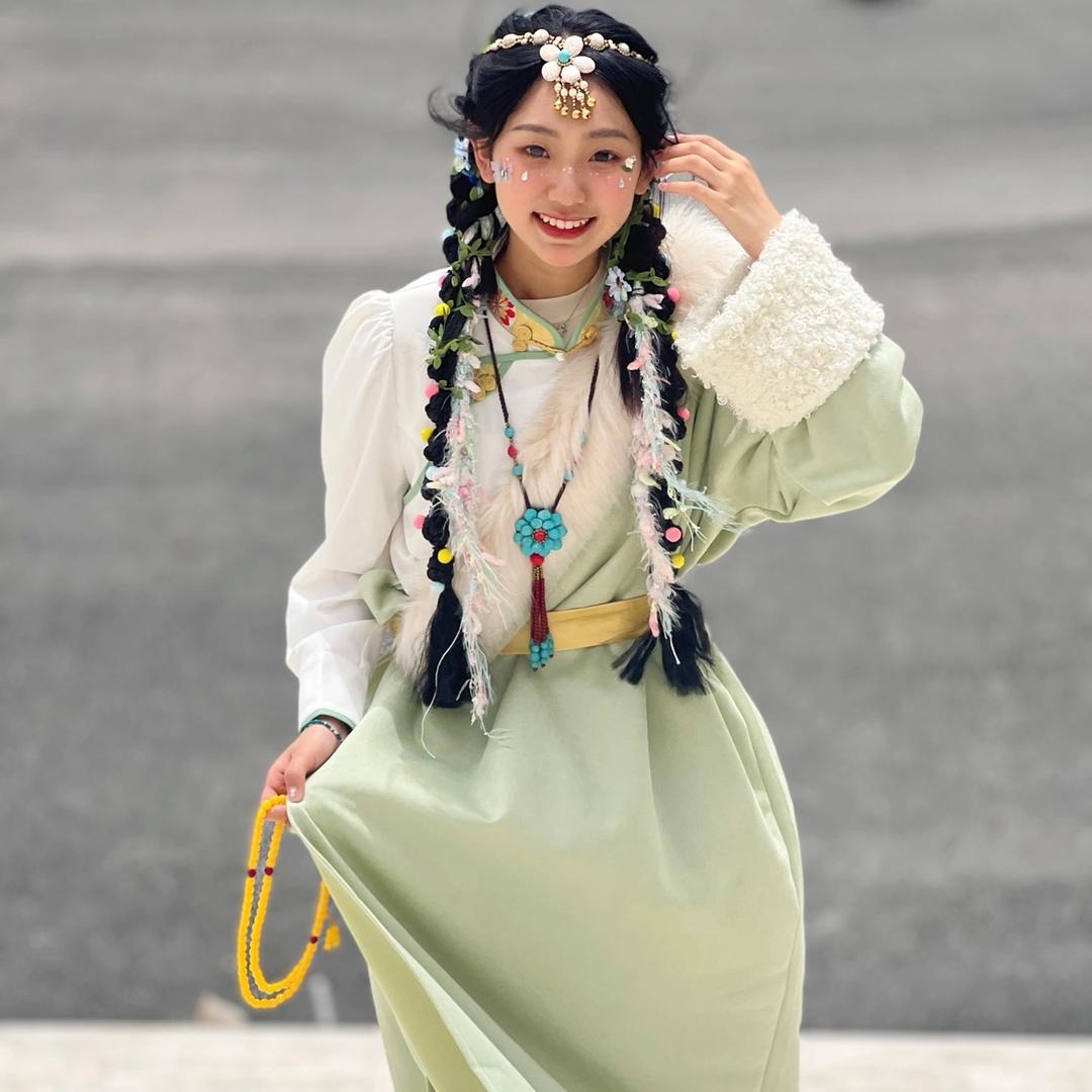 小于同学 藏服旅拍