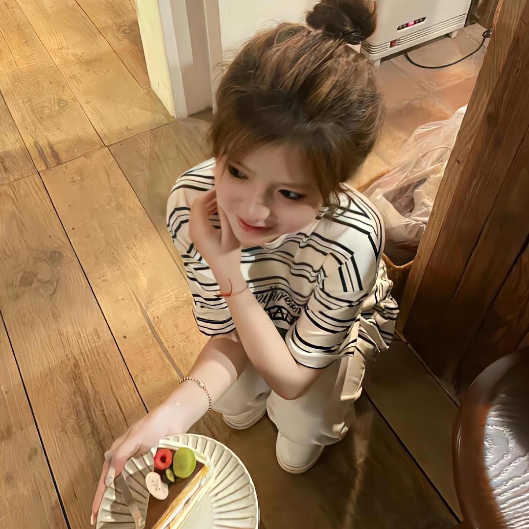 小烤鱼吃猫 ㅤ