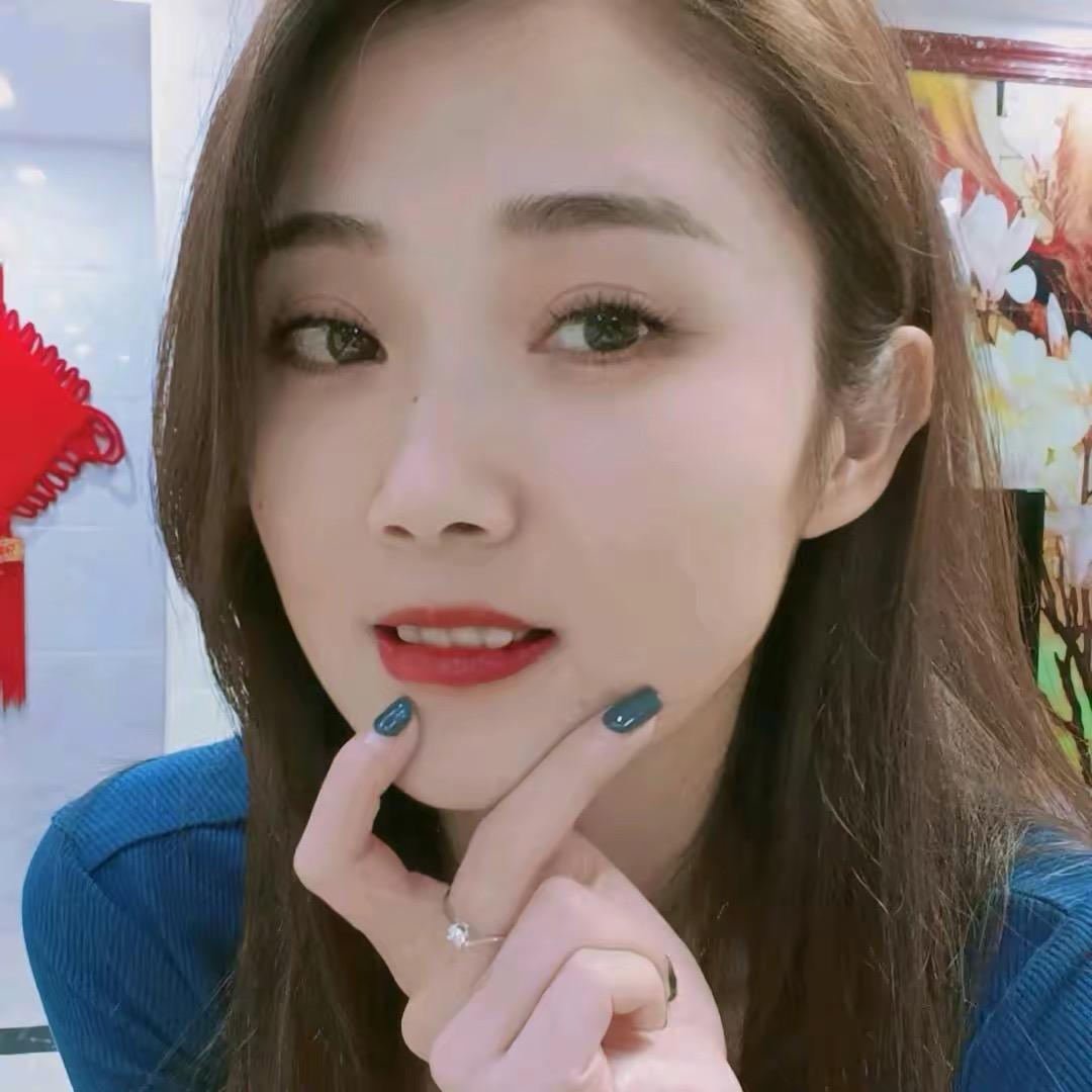 一品夫人服饰女装