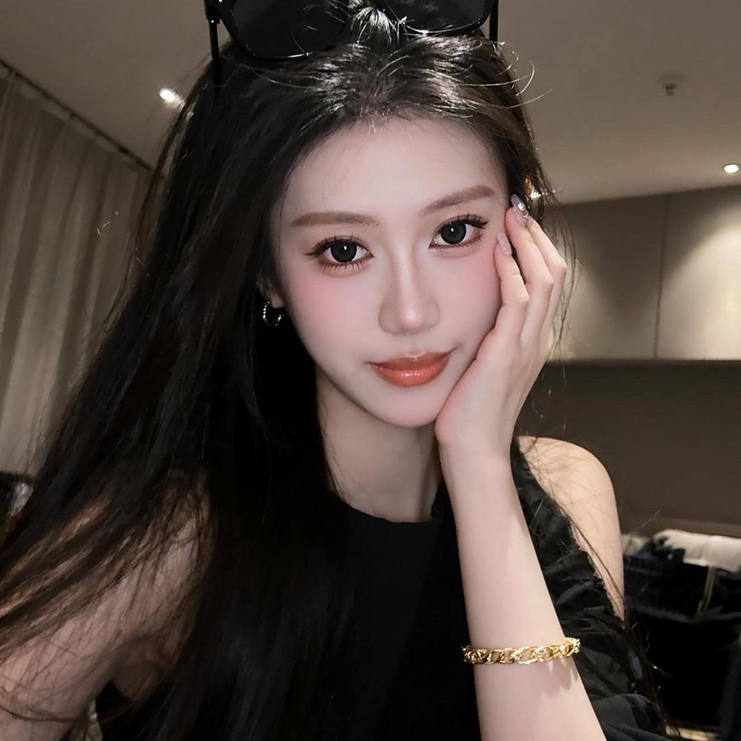 小佳大王.
