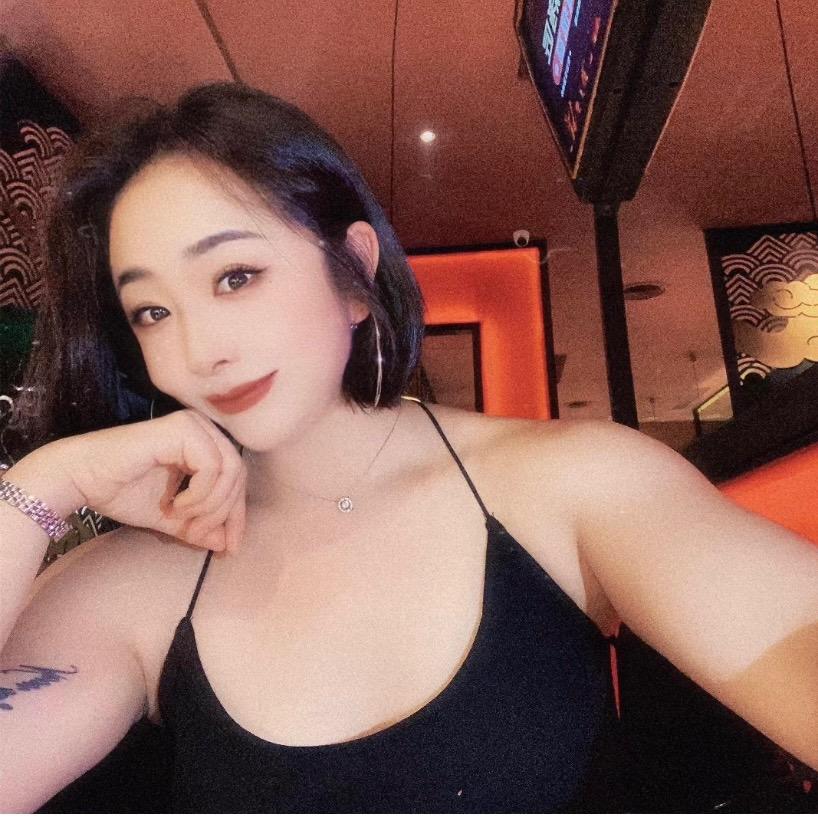 爱健身的小姐姐🎀