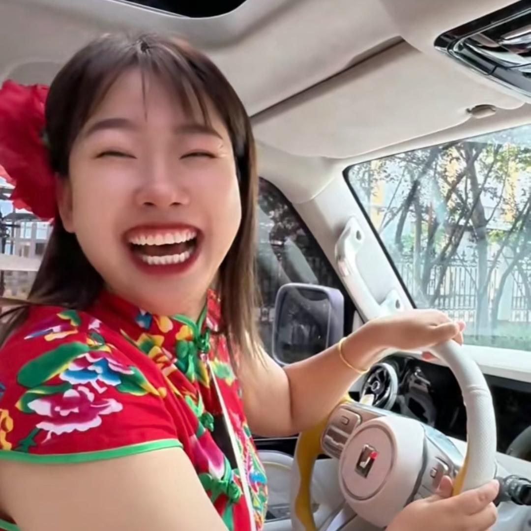 江苏连云港何大花说车