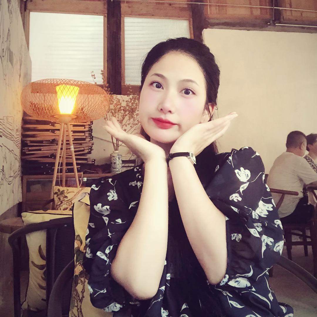 杨杨@