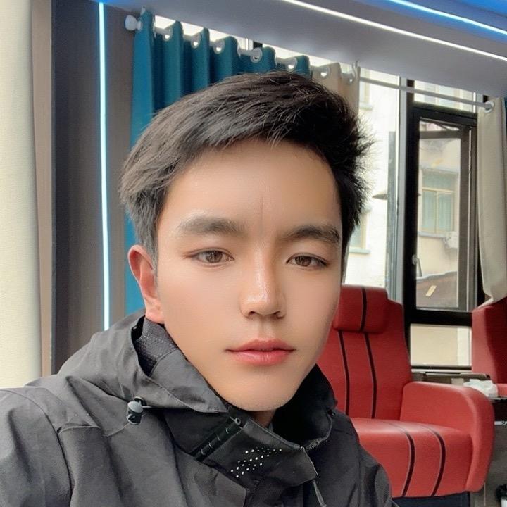 仁爱男孩