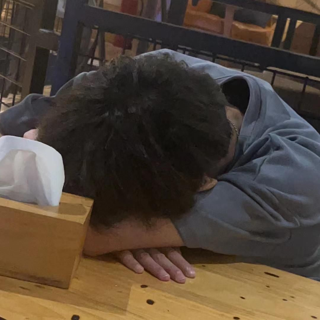 我不是y