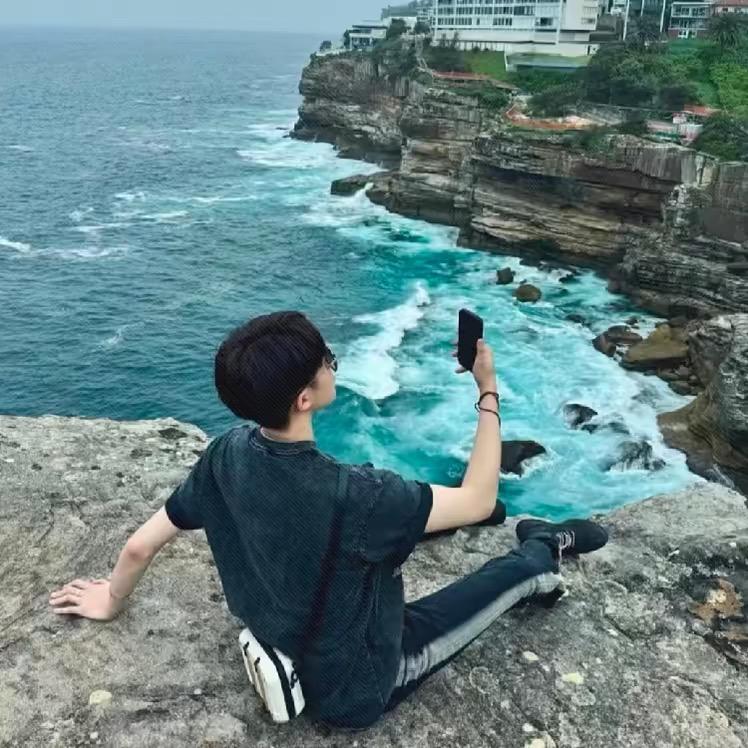 汤姆