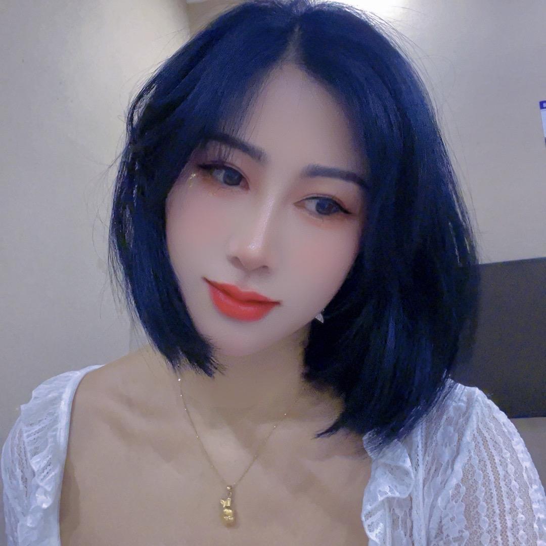 小王同学👄💄💃