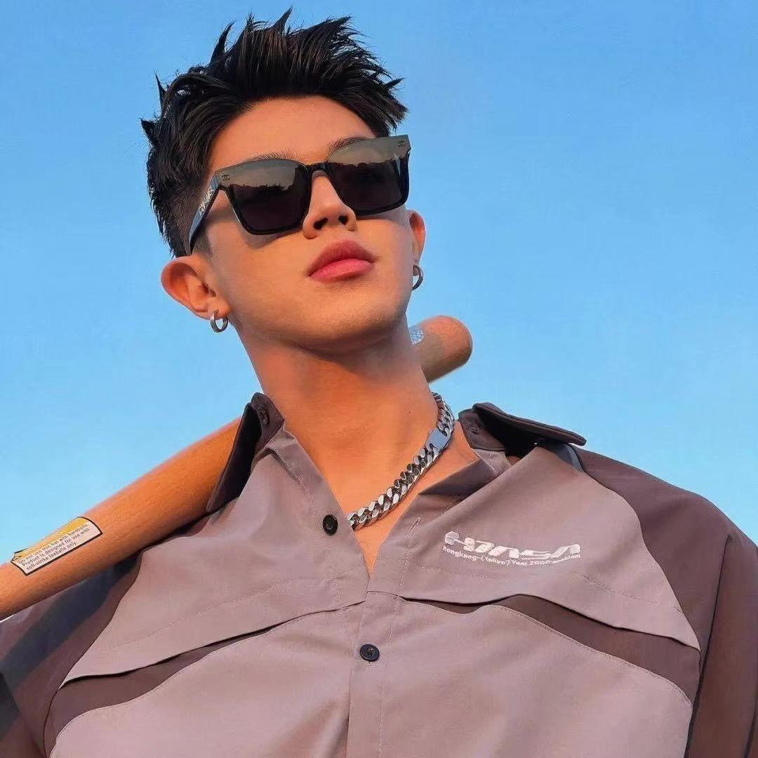 ꧁༺梧桐树༻꧂