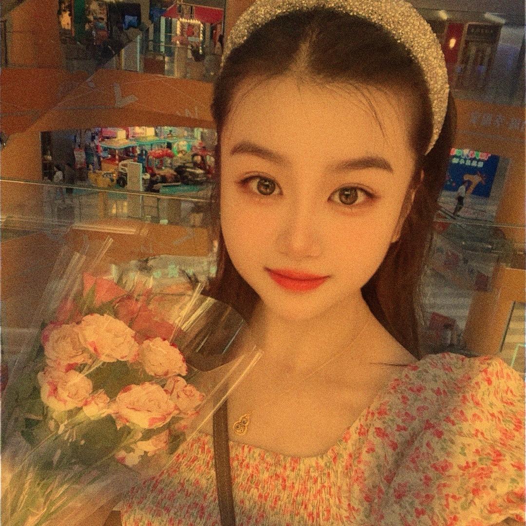 🍒小妮子