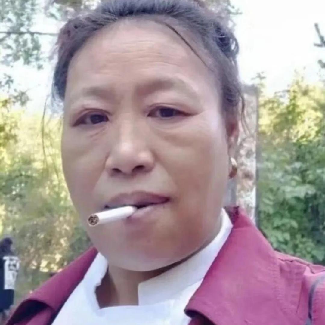 美女