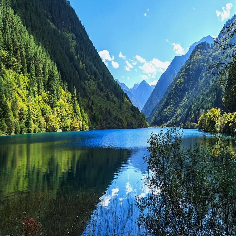 若尔盖县位寒百货店（个体工商户）