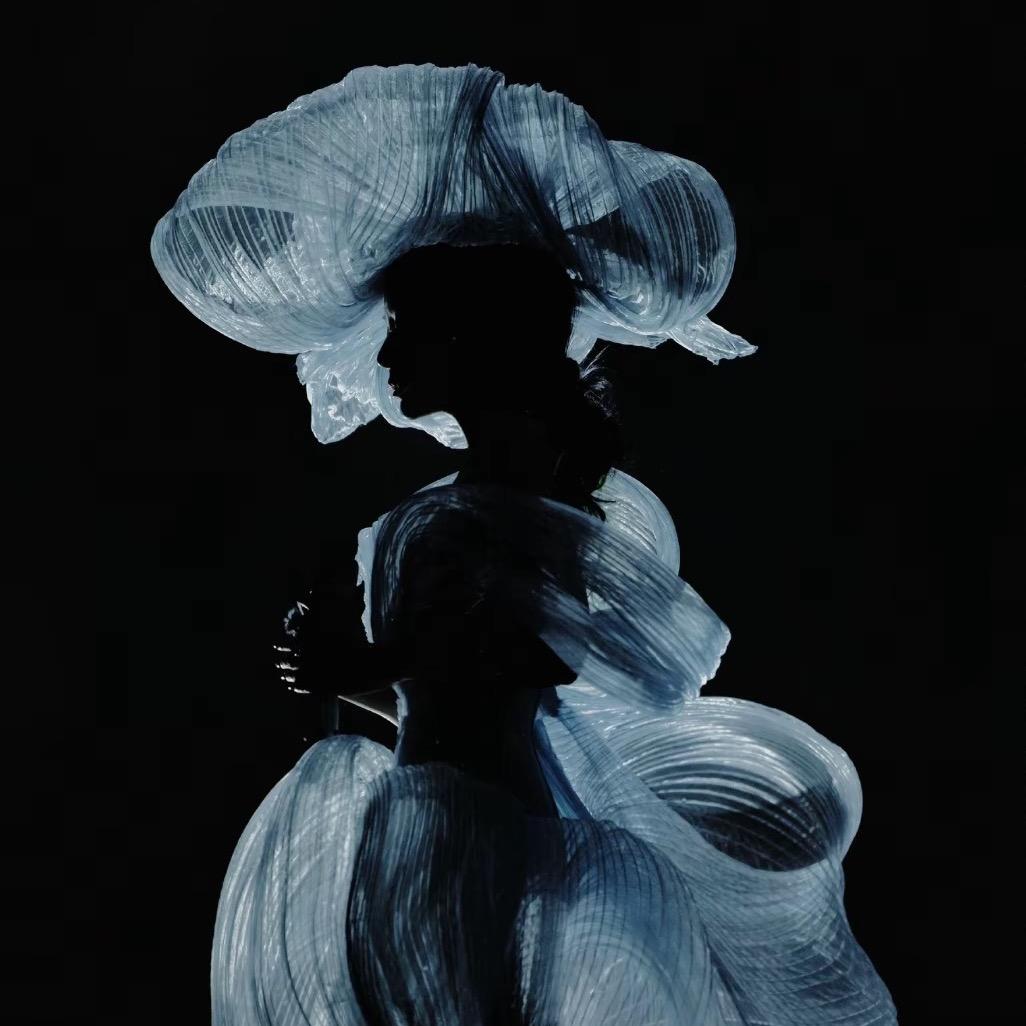 春眠不觉晓……