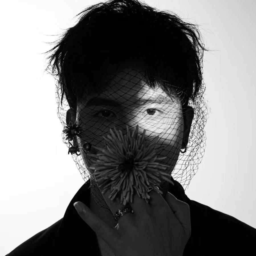 昆山发型师世杰（名尚夏驾园店）