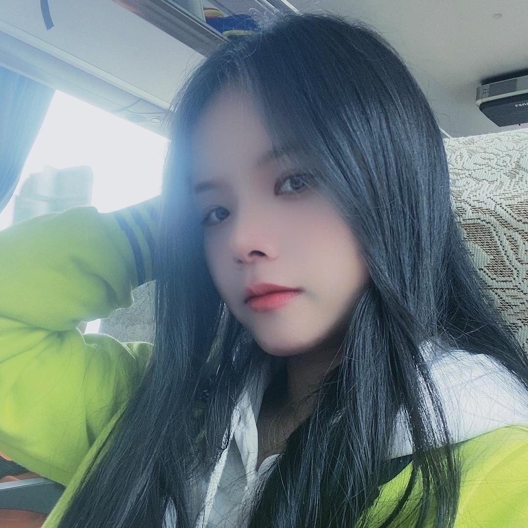 悦悦开缤瑞