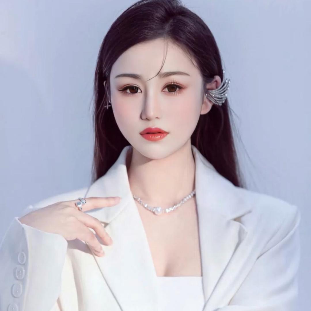 东北小娜娜（晚上10点30分开播）