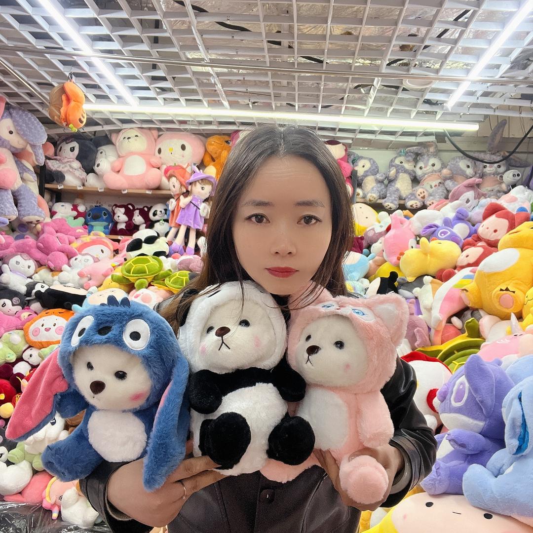 毛绒玩具小凤可爱
