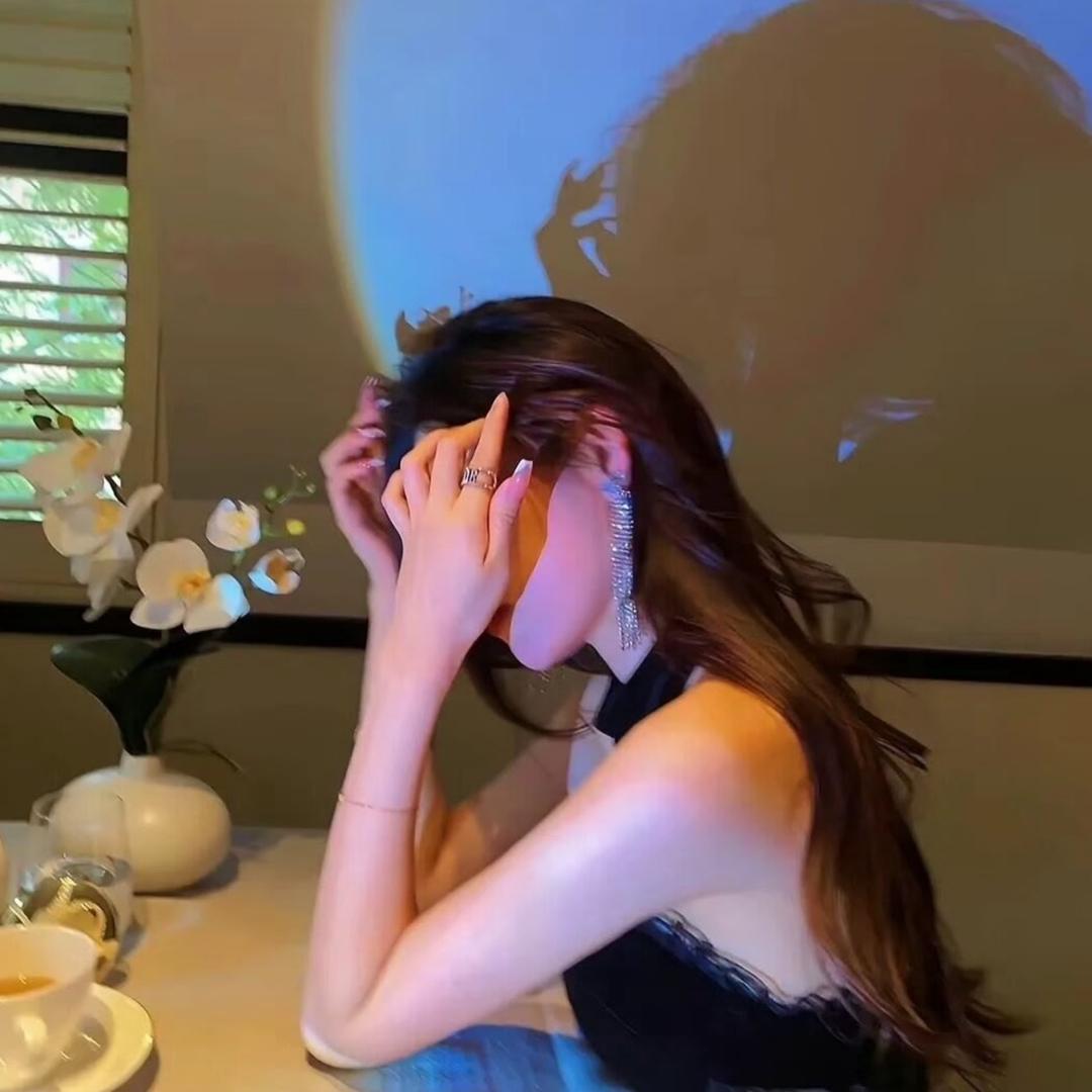 小七心动了⛰️