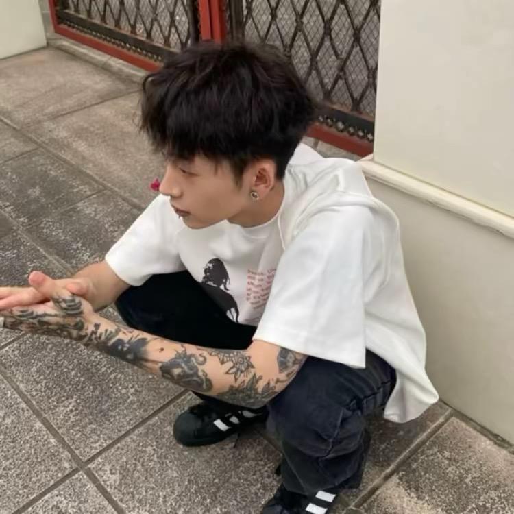 不要叫我小学生