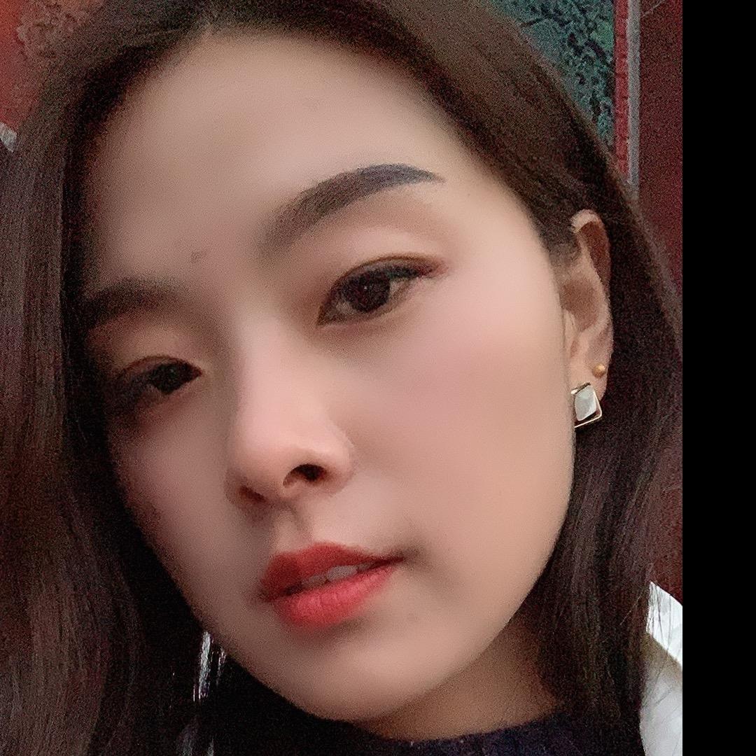 a何婷婷😘😘