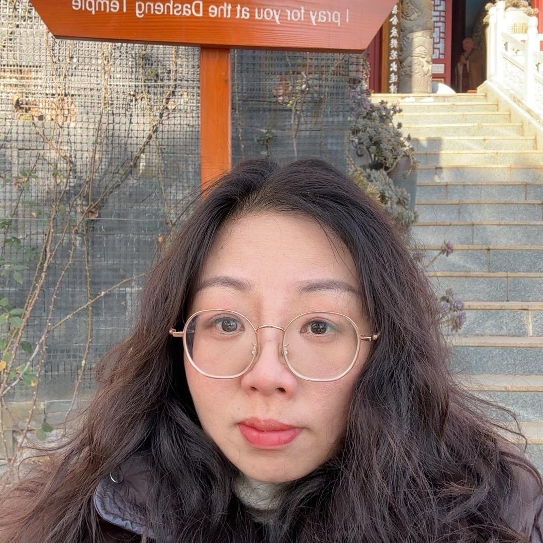 平安旅行社张佳