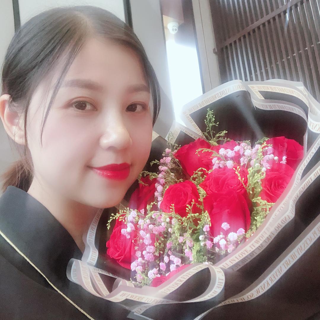 李李爱吃鱼