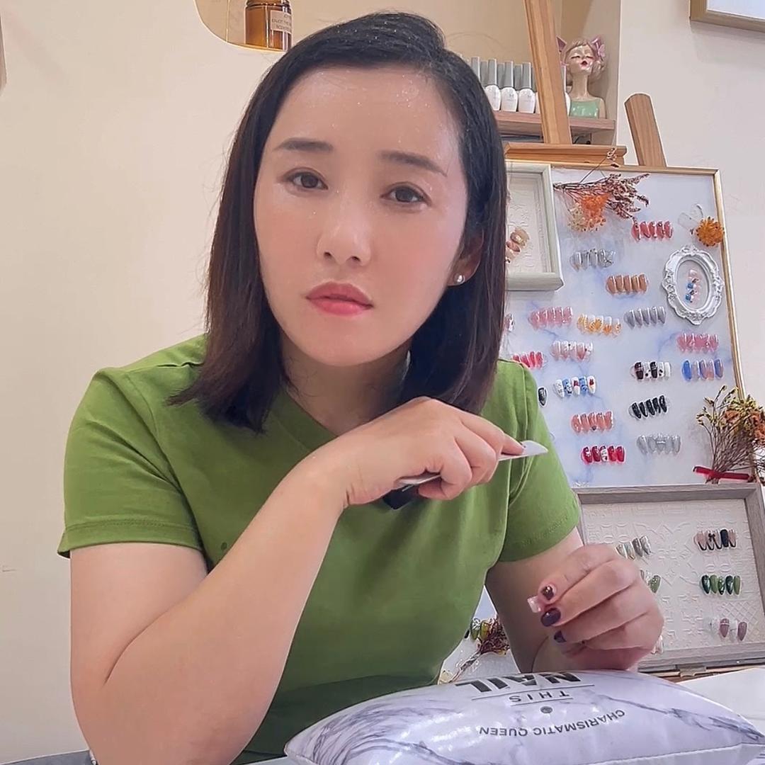 昆山增灵皮肤管理郑女士