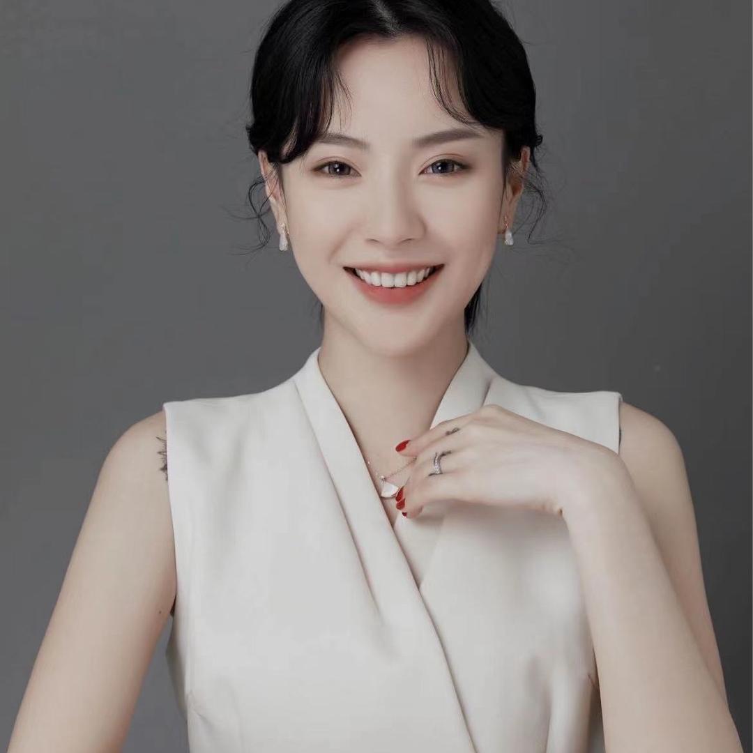 公考讲师冰冰