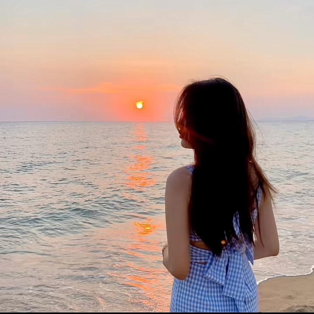 🌷𝑳𝒊𝒌𝒆𝑭𝒓𝒆𝒆𝒏