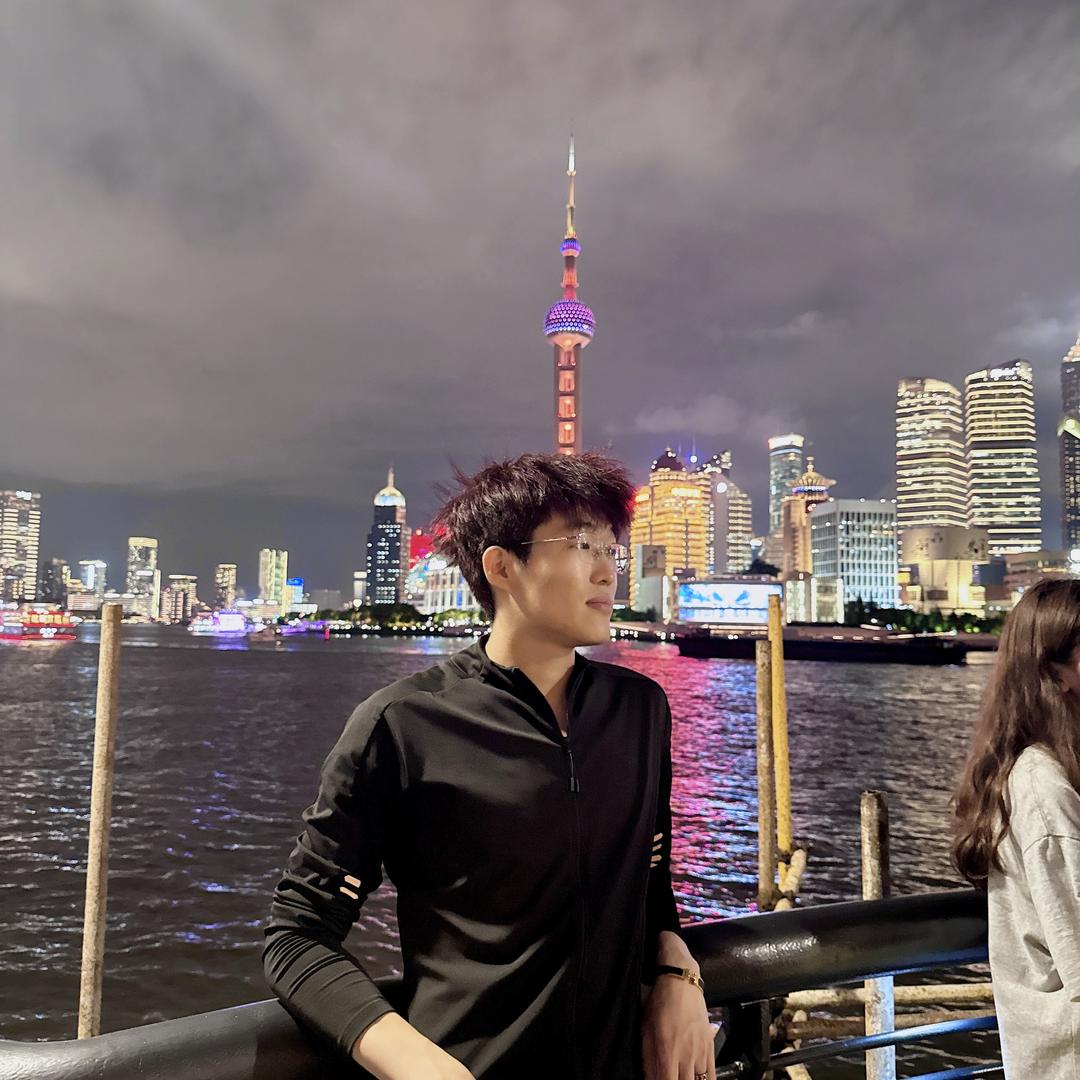 @铭铭