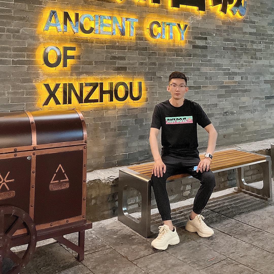 凯先生^