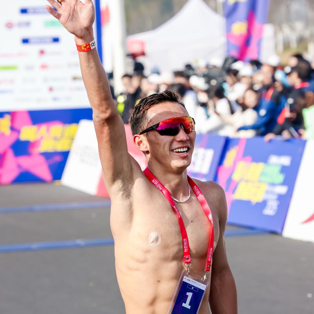 多斯 📿 ⁴²·¹⁹⁵