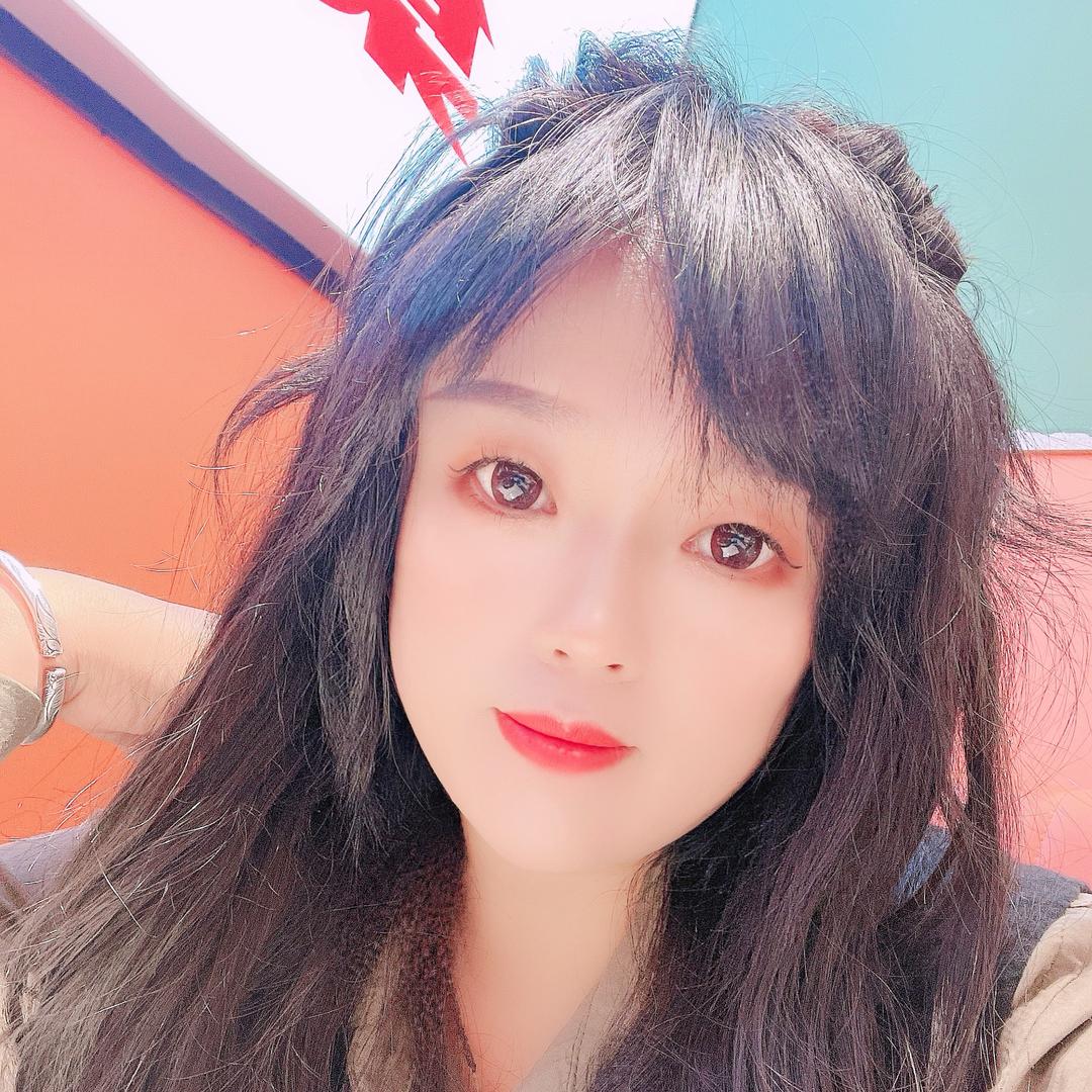 热爱🏀的👧🏻