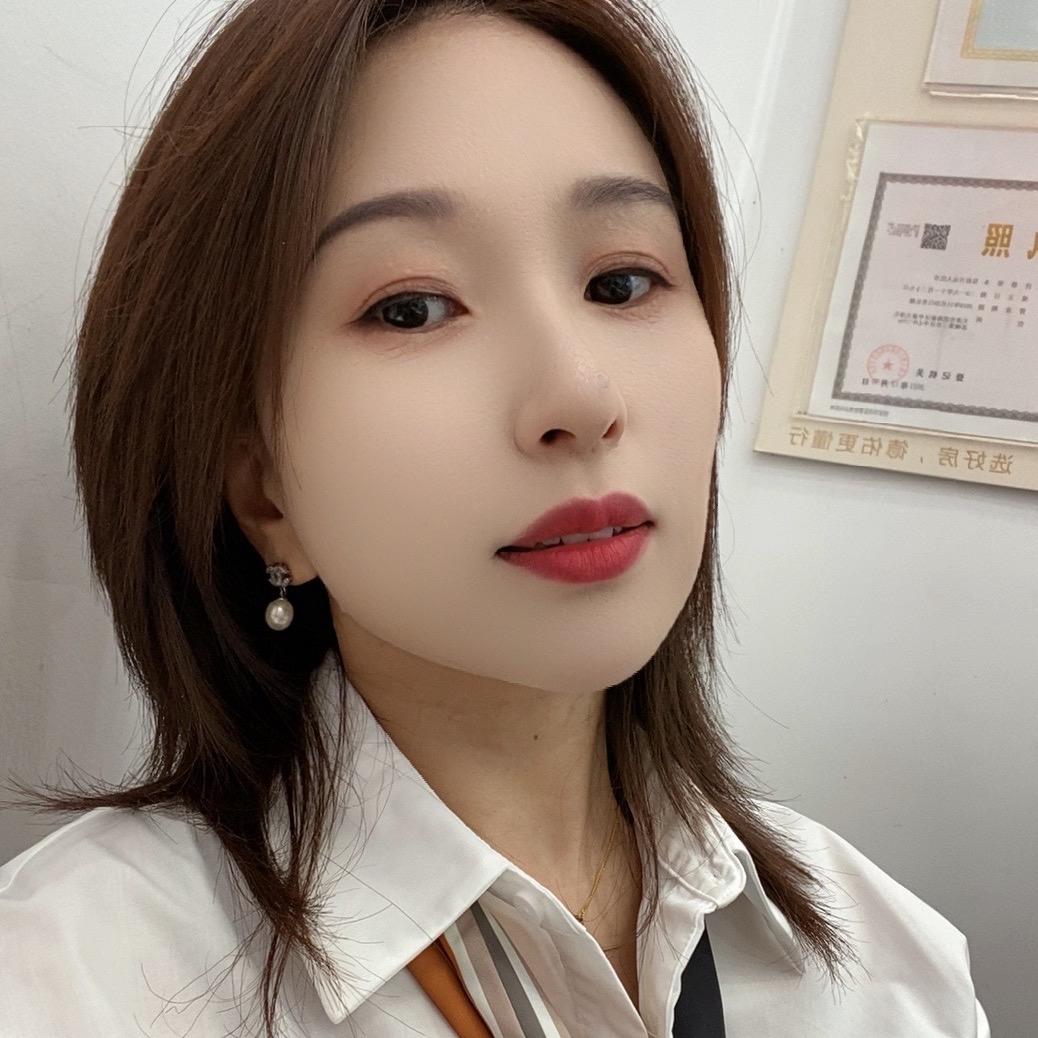 狮子座♌️芹姐