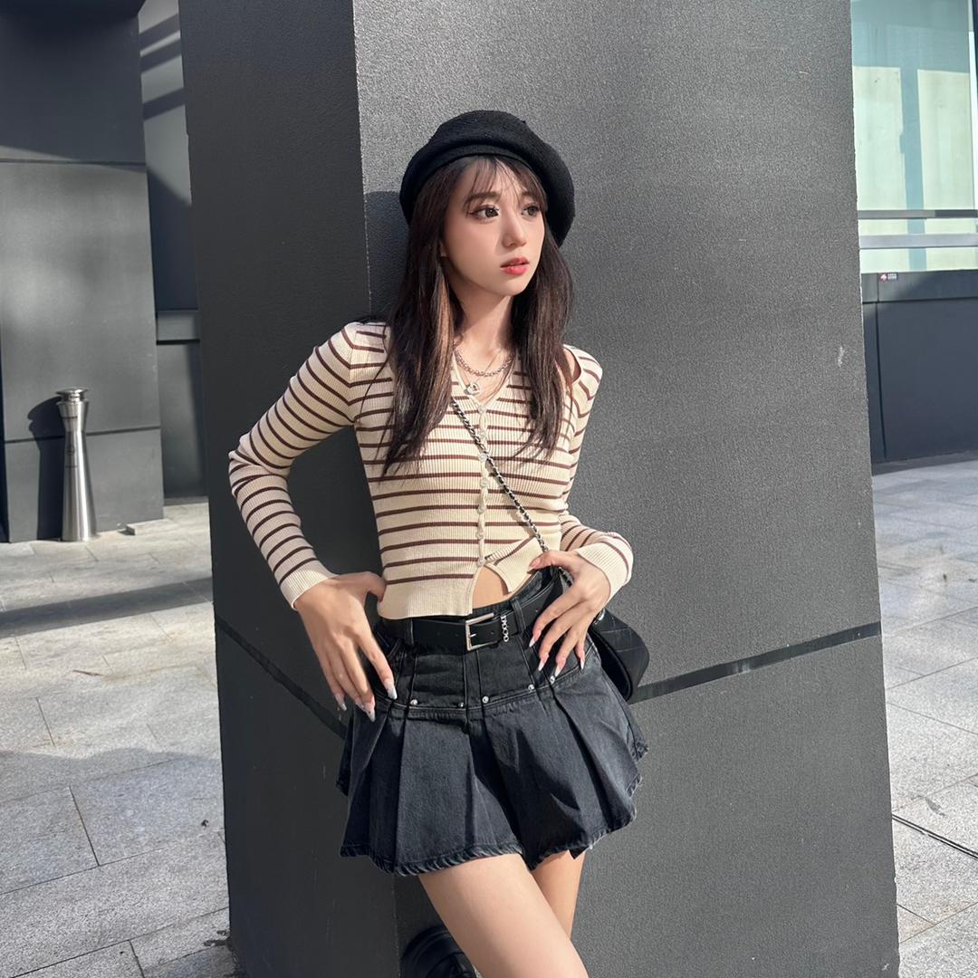 小黑🦋