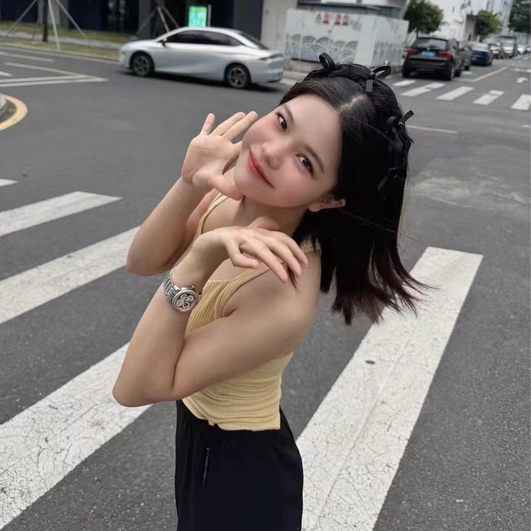 艾玛爱F